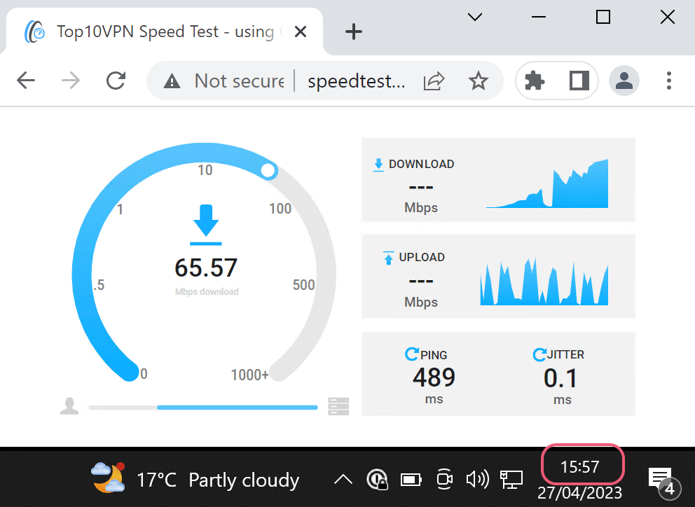 Test de vitesse en cours d'exécution avec l'heure de 15:57 clairement indiquée.