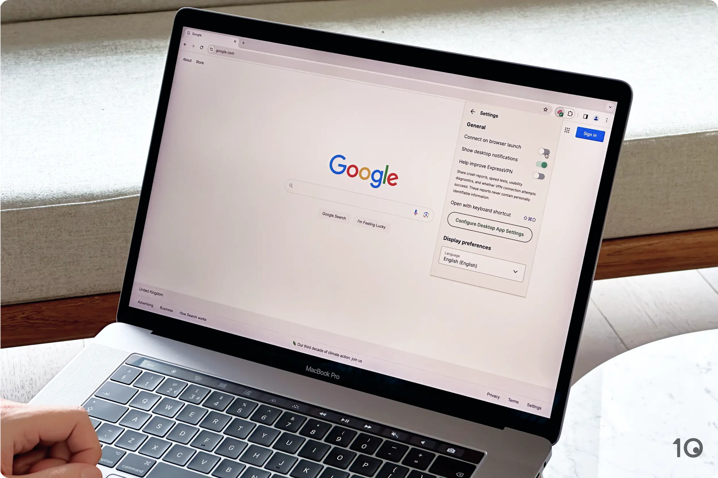 Ustawienia rozszerzenia ExpressVPN dla przeglądarki Chrome na macOS.